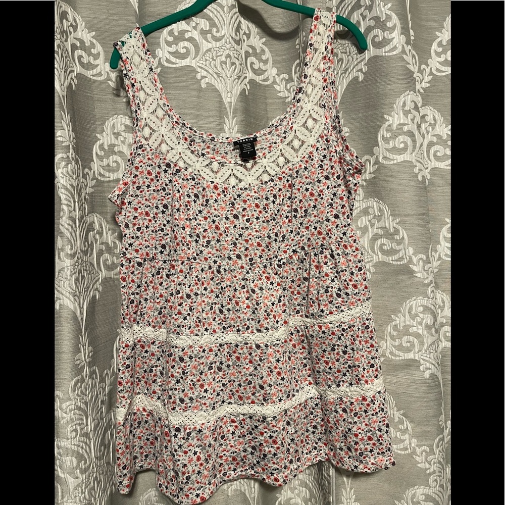 New torrid tank size 2x